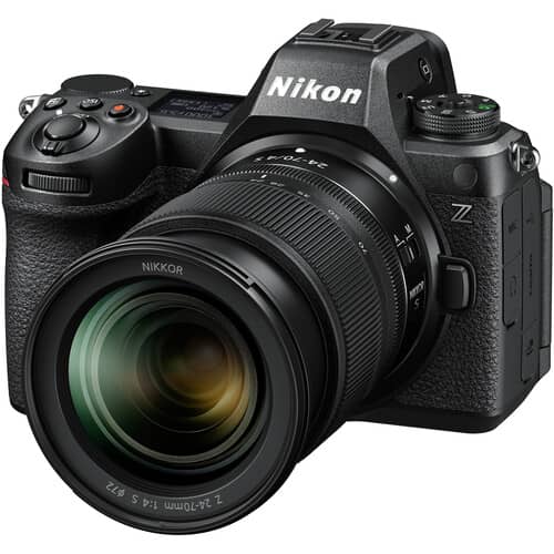 Nikon Z6 III Cámara Digital sin espejo con lente 24-70mm vista de perfil