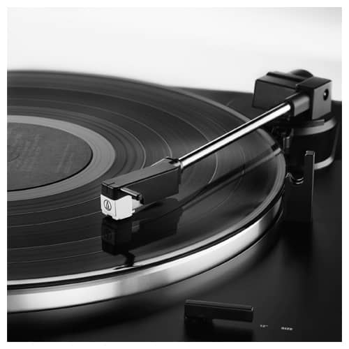 Three Little Birds - Esta semana nos llegan dos tocadiscos Audio-technica  lp60. Colores gris y negro. Valor: $570.000 #bogota #vinyl #tlbrecords  #acetato #turntable