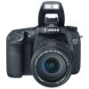 Canon EOS 7D DSLR con lente 18-135mm vista frontal